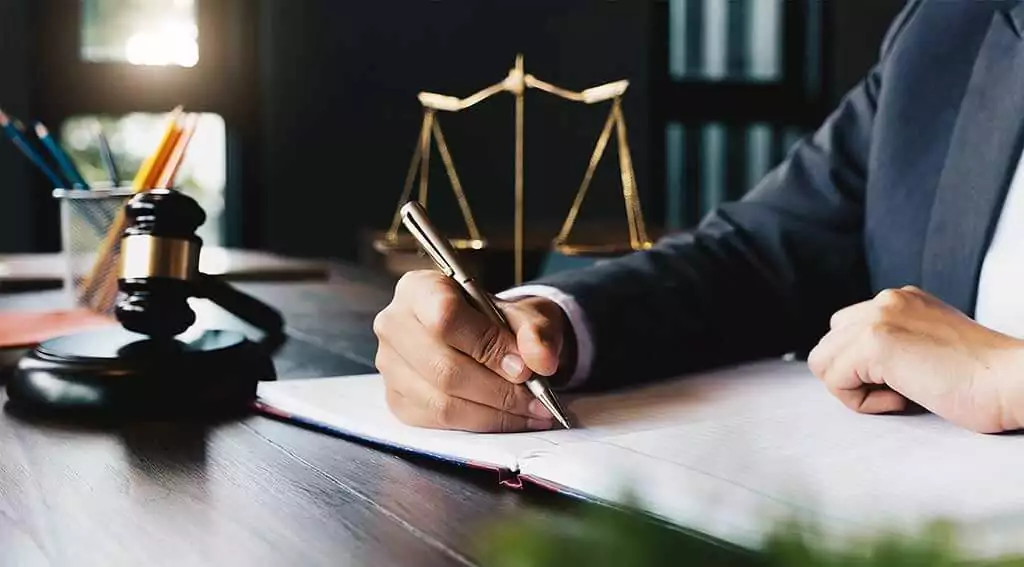 Адвокат Сорокин Николай Юрьевич объясняет: Проблемы обеспечения конституционных гарантий правосудия в современных условиях