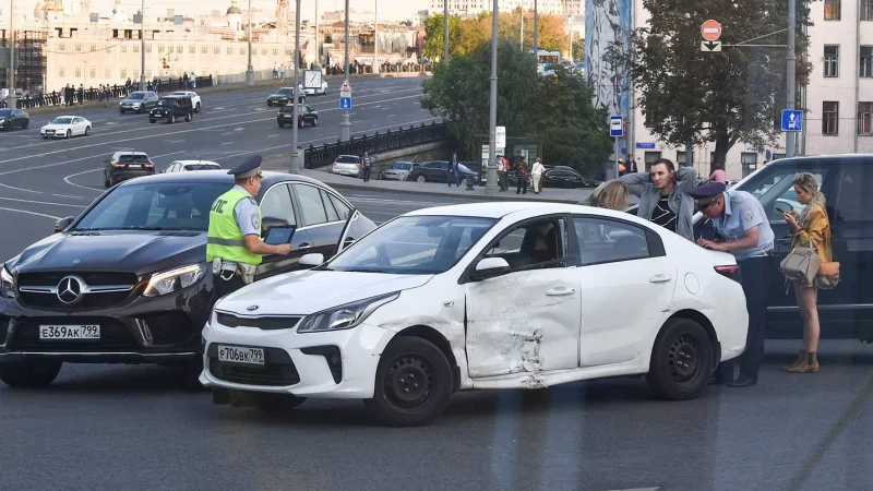 Адвокат Гусаков Юрий Витальевич объясняет: Юридическая консультация по ДТП от заслуженного адвоката Юрия Гусакова, АП Москвы, КАМ “ВАША ЗАЩИТА”