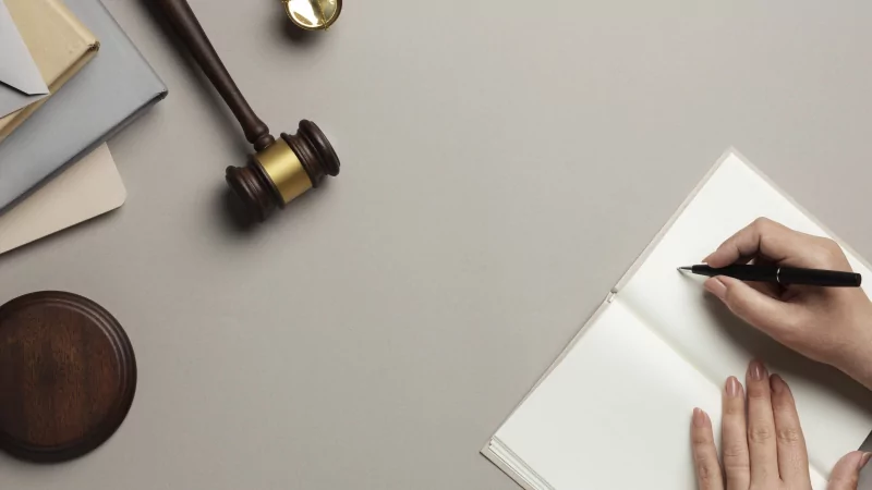 Адвокат Пузиков Максим Анатольевич объясняет: Как узнать настоящий адвокат или нет?