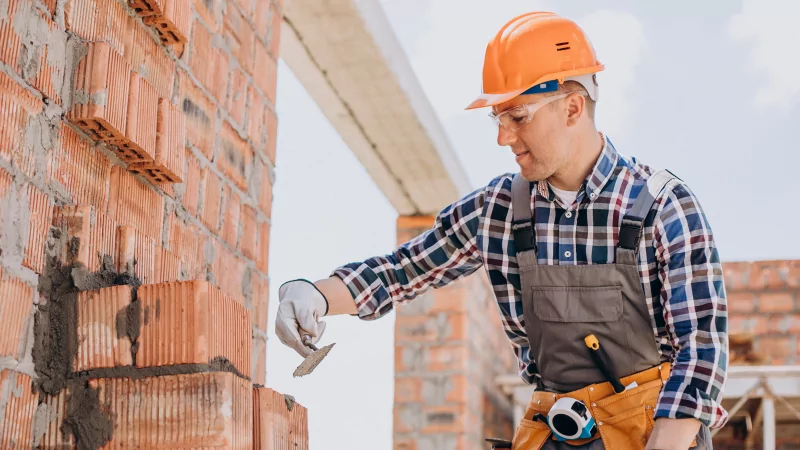 Юрист Родионов Никита Владимирович объясняет: Как взыскать с застройщика за некачественный ремонт?