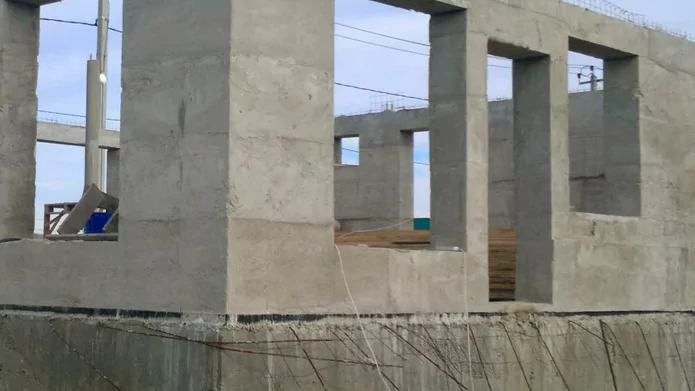 Адвокат Петросян Лилит Сааковна объясняет: Какие права у лиц, занятых в строительной деятельности?