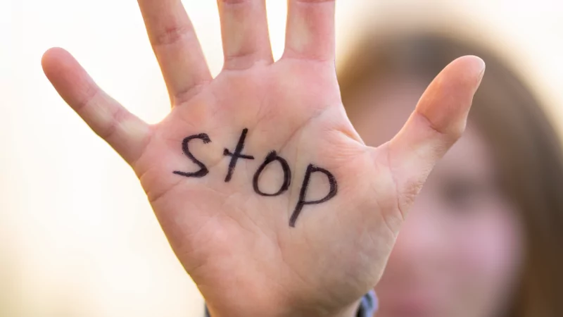 Юрист Ухова Надежда Владимировна объясняет: Просто про мошенников, социальную инженерию и способах себя обезопасить.