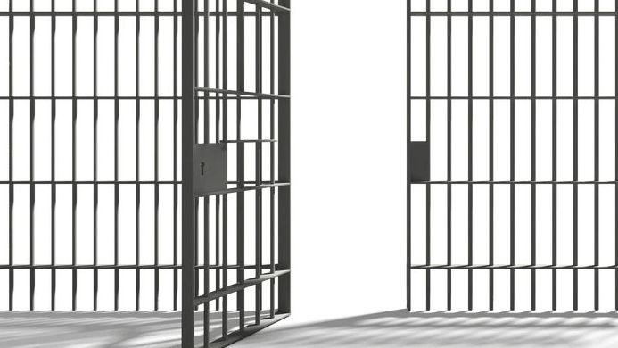 Адвокат Сизоненко Александр Аркадьевич объясняет: Отмена меры пресечения в виде заключения под стражу (ареста) в апелляционной инстанции.