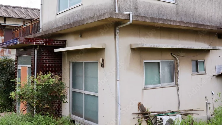 Юрист Жуйкова Юлия Валерьевна объясняет: Как признать дом аварийным