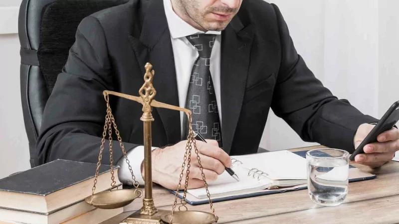 Адвокат Кирюников Алексей Викторович объясняет: Как подать заявление о разводе?