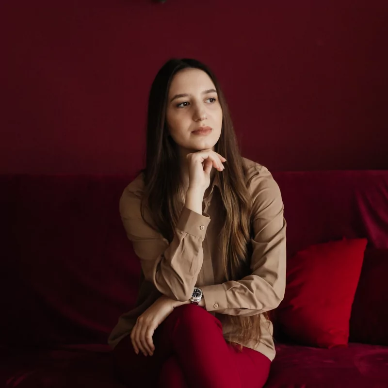 Шувалова Элен Владимировна