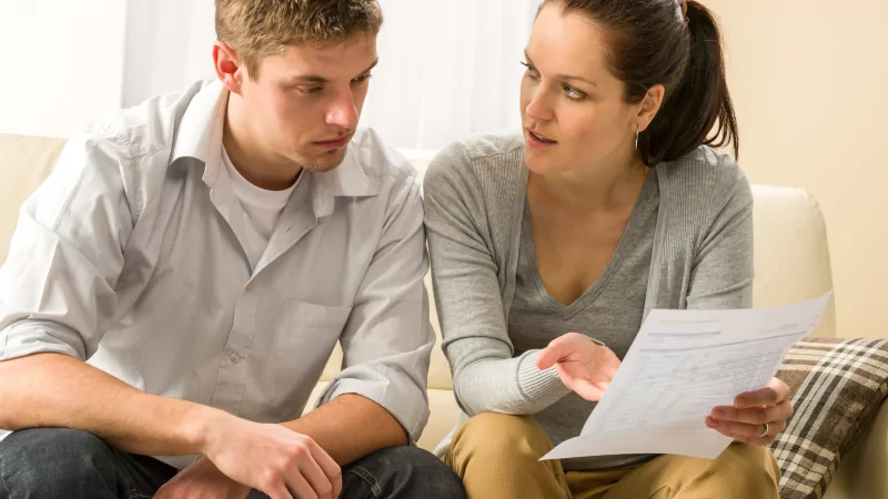 Юрист Айвазян Артем Тимурович объясняет: Банкротство супругов: как Верховный Суд защитил жену от долгов мужа