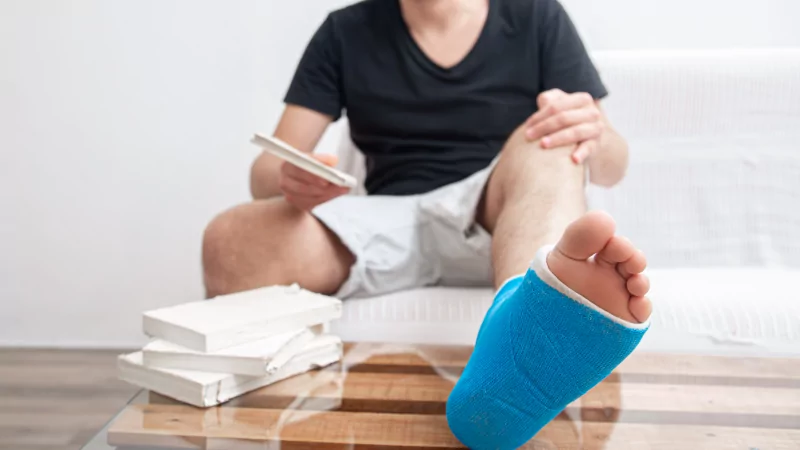 Адвокат Гильгенберг Юлия Александровна объясняет: Ребёнок получил травму в школе или детском саду?