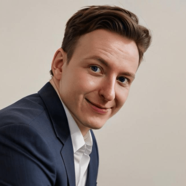 Паун Михаил Олегович