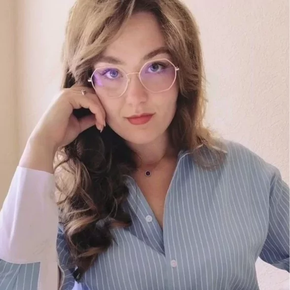 Усова Виктория Александровна