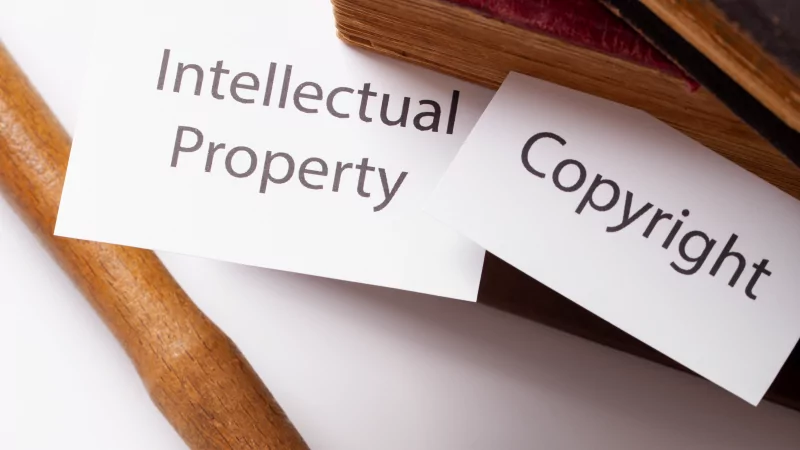 Юрист Усольцев Виктор Николаевич объясняет: Авторское право в России. Что подпадает под нарушение авторского права?