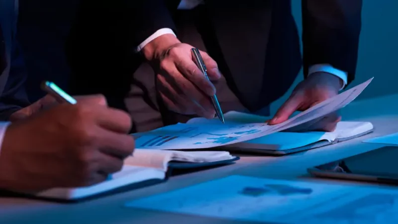 Юрист Шефер Александр Семенович объясняет: Доходы граждан не успевают за инфляцией: долги перед МФО достигли 350 млрд рублей