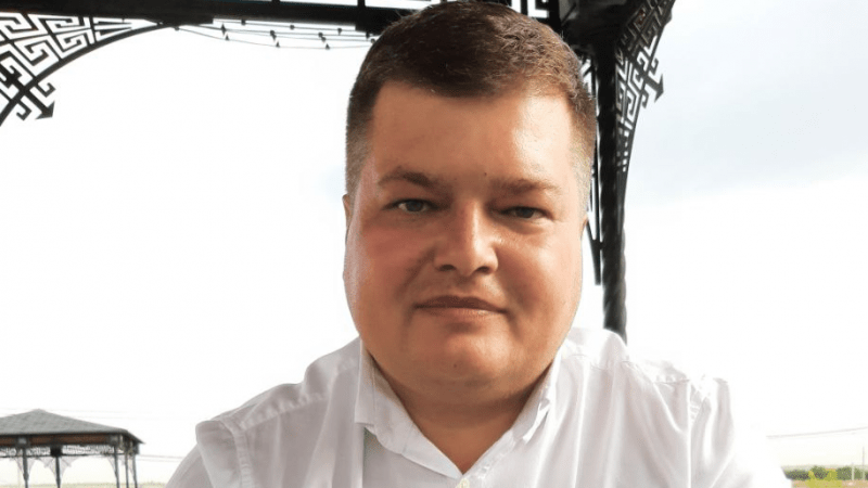 Адвокат Юрасов Роман Валерьевич объясняет: Взятка или подарок: где грань между добром и злом?