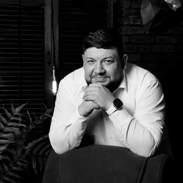 Звонов Артем Геннадьевич