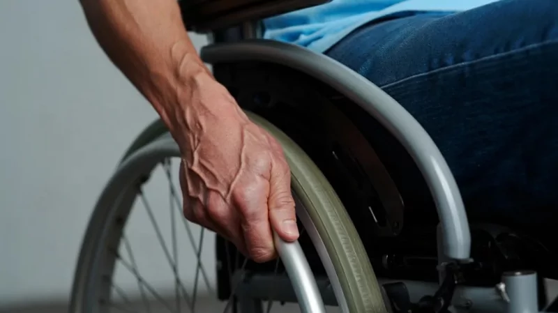 Юрист Айвазян Артем Тимурович объясняет: Как оформить инвалидность: пошаговый алгоритм и юридические аспекты