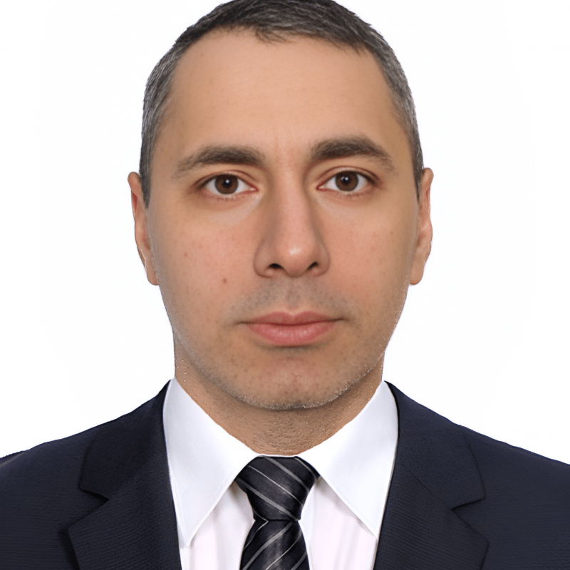 Аликберов Рустам Аликберович