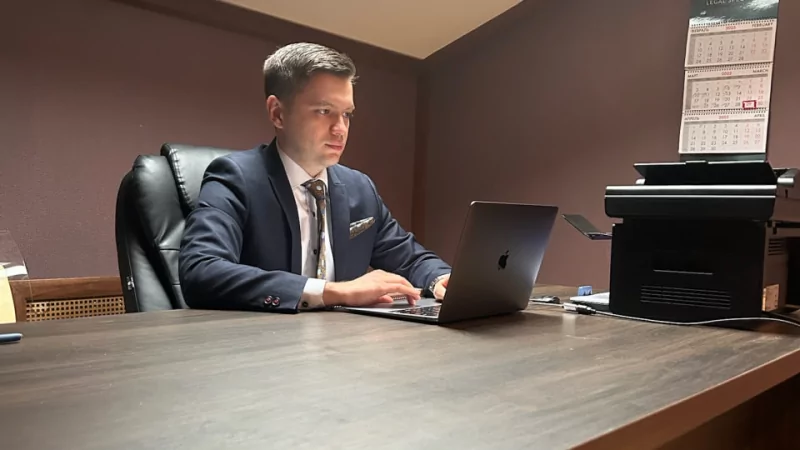 Юрист Потапов Никита Андреевич объясняет: Отправил товар — покупателю пришёл кирпич?