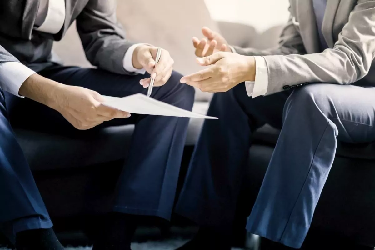 Юрист Иванова Анастасия Евгеньевна объясняет: Как подать на банкротство физического лица?