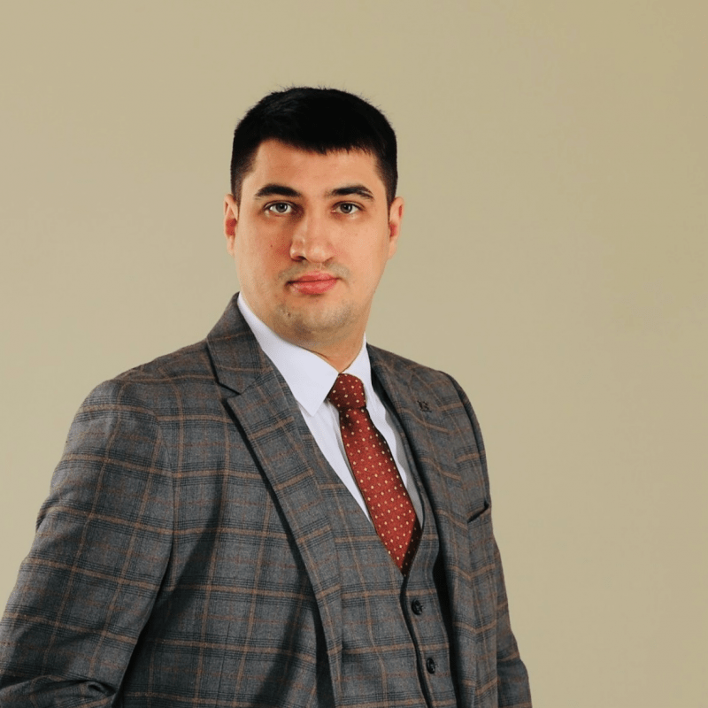 Калиниченко Артем Игоревич