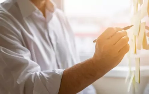 Как уволиться, если работодатель не подписывает заявление?