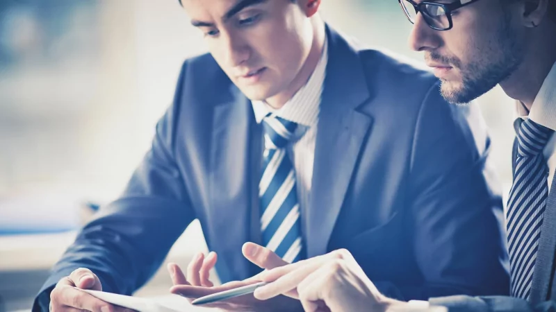 Юрист Павлов Максим Олегович объясняет: 4 главных ошибки в договорах, которые приводят к проблемам при налоговых проверках