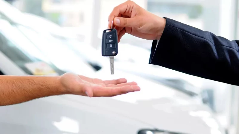 Юрист Земченко Денис Николаевич объясняет: Как вернуть неисправный автомобиль в салон: права потребителя