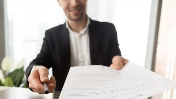Юрист Батурина Оксана Александровна объясняет: Не подписывайте договор, не проверив эти 7 пунктов