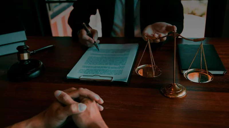 Адвокат Поляков Дмитрий Васильевич объясняет: Суд отказал банку во взыскании долга с семьи погибшего участника СВО