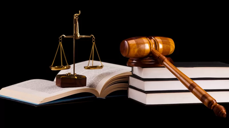 Адвокат Потапова Юлия Александровна объясняет: Отец ребенка погиб на СВО. Установление отцовства по ДНК-тесту, изъятому при заключении контракта