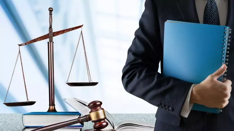 Юрист Дунаев Александр Владимирович объясняет: Налоговые вычеты: как вернуть деньги за квартиру, лечение и обучение.