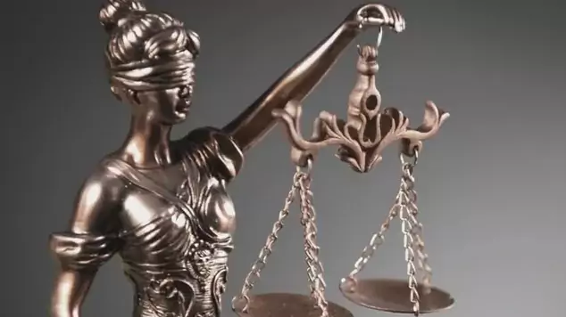 Адвокат Бахирев Александр Анатольевич объясняет: Ин­фор­ма­ци­он­ный тер­ро­ризм как но­вое со­ци­аль­но нега­тивное явление