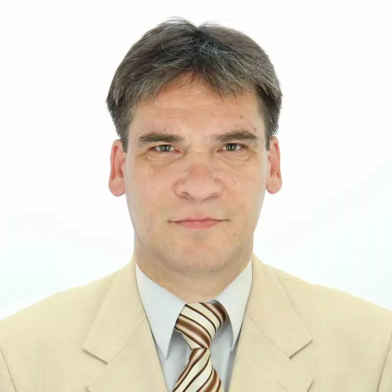 Кашапов Руслан Равильевич