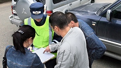 Попал в ДТП, а у виновника нет полиса ОСАГО? Что делать?