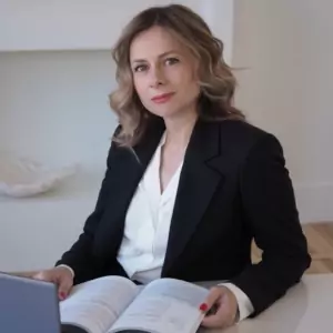 Дежина Элина Юрьевна