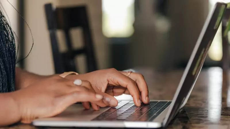 Юрист Калинникова Кристина Игоревна объясняет: Самозанятость: Ограничения, о которых важно знать