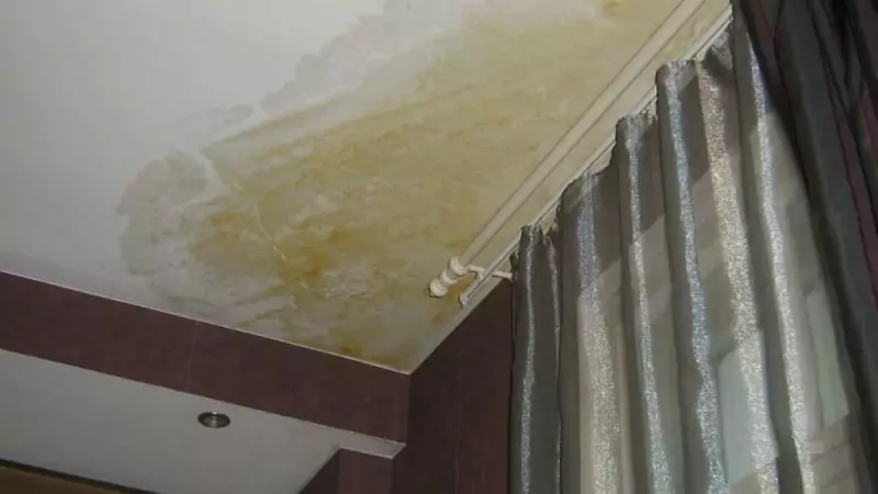 Юрист Скорняков Дмитрий Евгеньевич объясняет: Как взыскать ущерб от залива ? Порядок действий