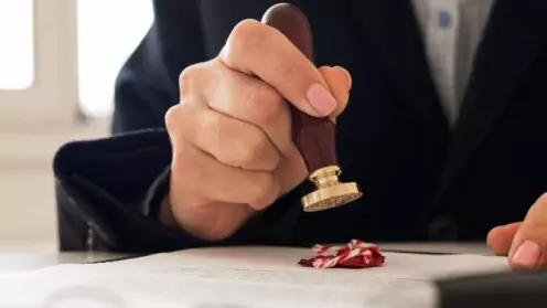 Автоматическая проверка родства и долгов нотариусами: что изменилось с февраля 2025 года