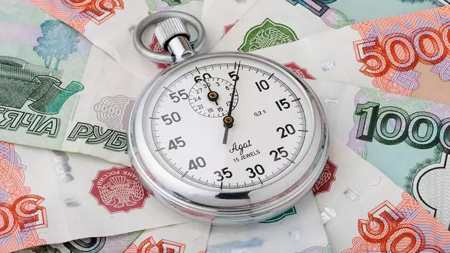 Адвокат Хоменко Иван Васильевич объясняет: Какие особенности у статуса ИП или самозанятого, если он постоянно живёт за пределами России