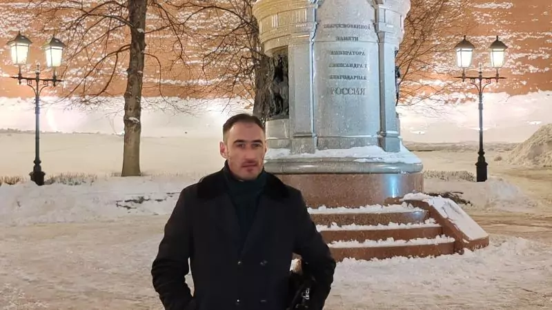 Адвокат Гогуев Расул Хусейнович объясняет: Когда вместо бумажного паспорта можно предъявить цифровой через Госуслуги?