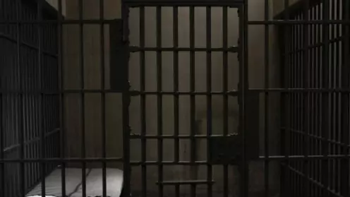 Занятие высшего положения в преступной иерархии. Проблемы квалификации.