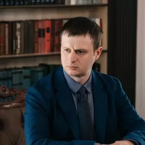 Пивоваров Виктор Викторович