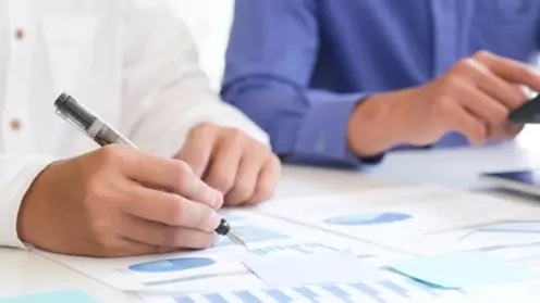 Договор подряда или трудовой договор: что выгоднее