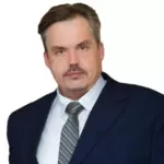 Юрист Табаков Кирилл Евгеньевич — банковское право в Москве