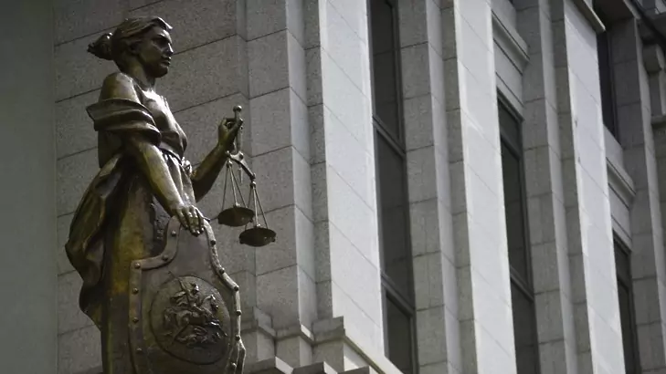 Адвокат Фомицкий Михаил Михайлович объясняет: Проблема доказывания недобросовестности единоличного исполнительного органа при выводе активов под в