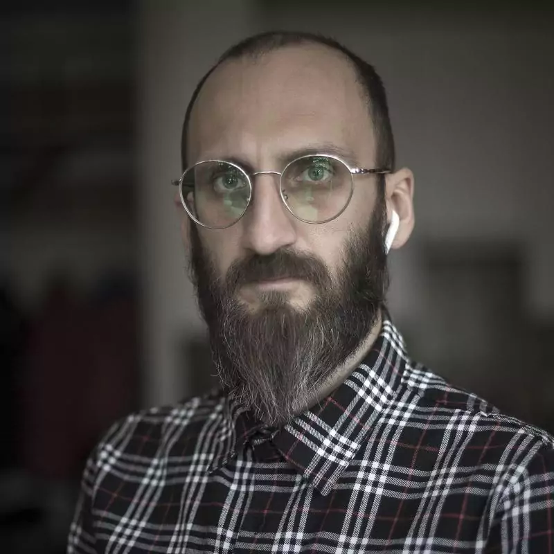 Толмачев Антон Васильевич