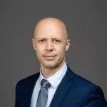 Адвокат Белошапкин Владимир Михайлович — гражданские дела в Ханты-Мансийске