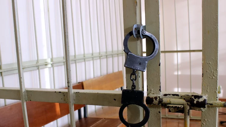 Адвокат Казаков Виктор Викторович объясняет: Тяжесть преступления и насилие как определяющие факторы избрания заключения под стражу