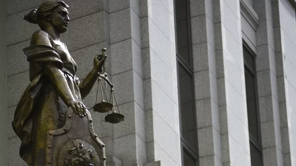 Юрист Филатов Егор Николаевич объясняет: Одностороннее изменение стоимости договора аренды в связи с ростом ключевой ставки: реально ли?