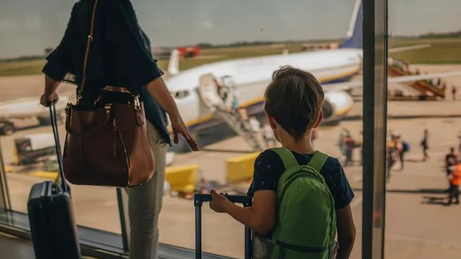 Юрист Берковская Виктория Олеговна объясняет: Согласие второго родителя на въезд ребенка на территорию иностранного государства