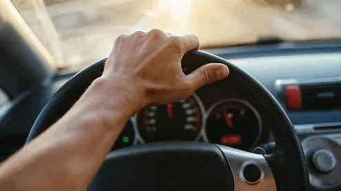 Запрет на управление транспортным средством без пальца на руке